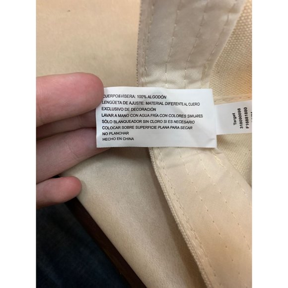 Latino Heritage Month Familia Adult Baseball Cap - White - Picture 8 of 8